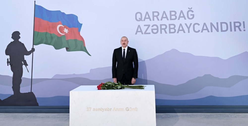 Prezident Ilham Eliyev Zefer parkinda olub