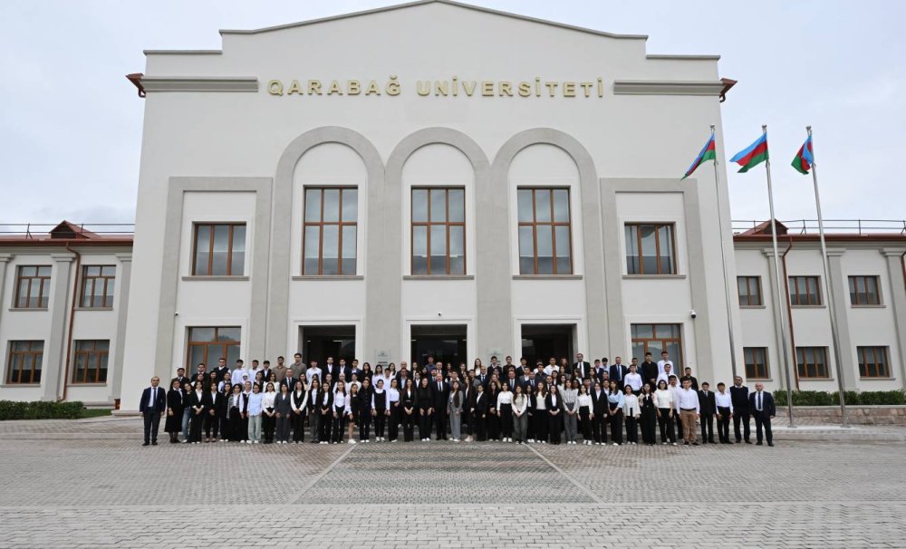 Prezident Qarabag Universitetinin temirden sonra acilisinda istirak edib