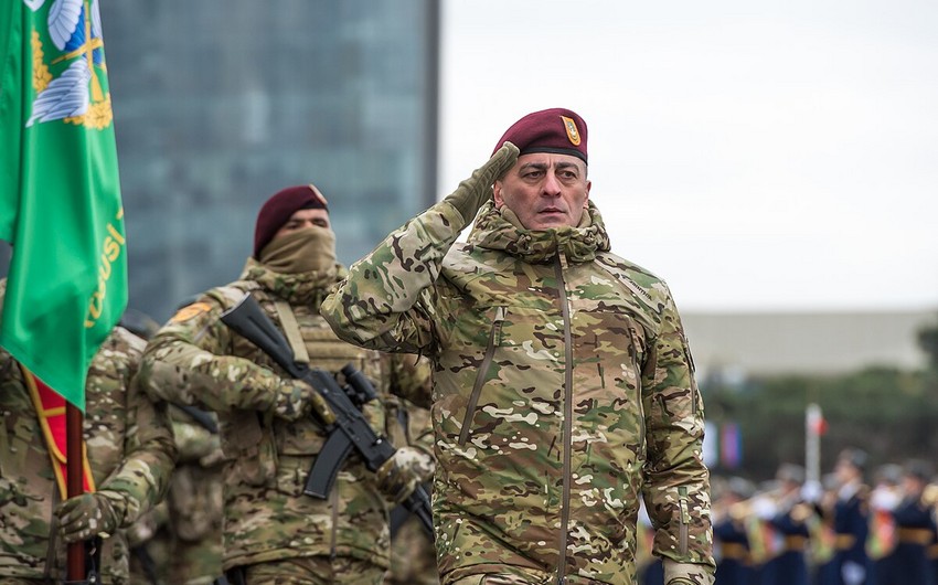 Hikmet Mirzeyeve general-polkovnik herbi rutbesi verilib