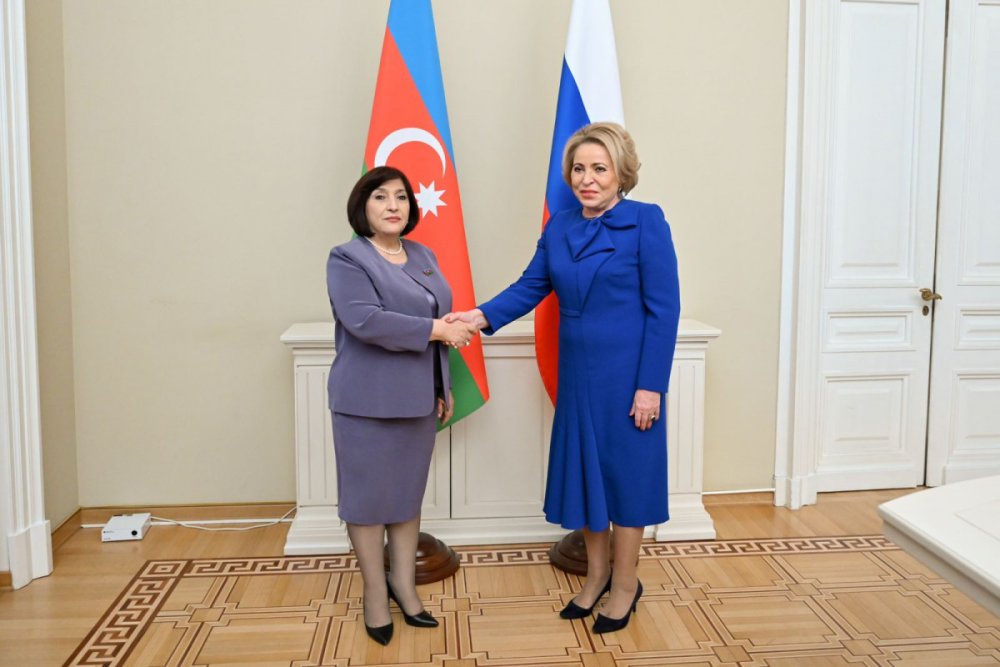 Sahibe Qafarova Valentina Matviyenko ile gorusub