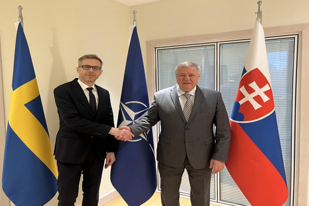 Slovakiya ve Isvec sefirlikleri NATO-nun Azerbaycandaki elaqelendiricisi olub