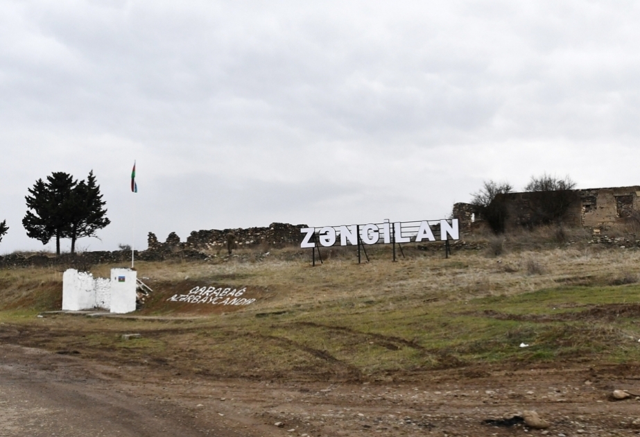 Gorenleri bihus eden, 30 il gozu kolgeli qalan Zengilan - Mikayil Mirzezade yazir