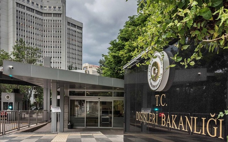 Turkiye XIN Azerbaycani Musteqillik Gunu munasibetile tebrik edib