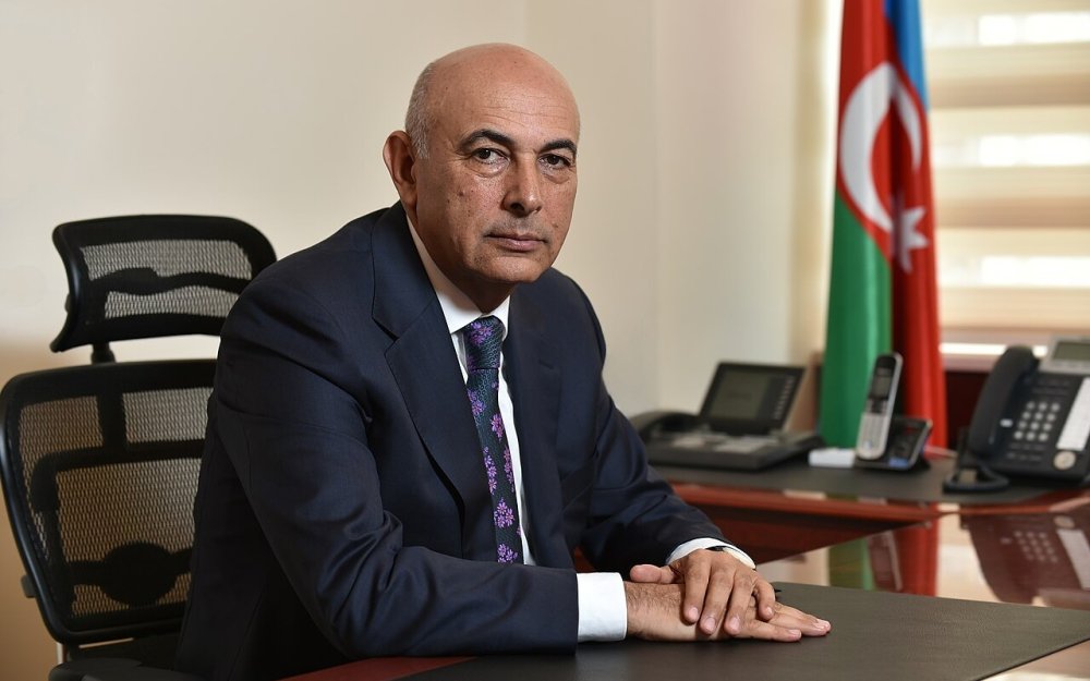 Edalet Veliyev Mutellim Rehimovla gorusdu