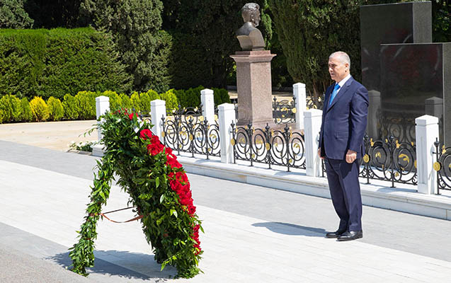 DTX-de Heyder Eliyevin anadan olmasinin 102 illiyi qeyd olunub - Fotolar