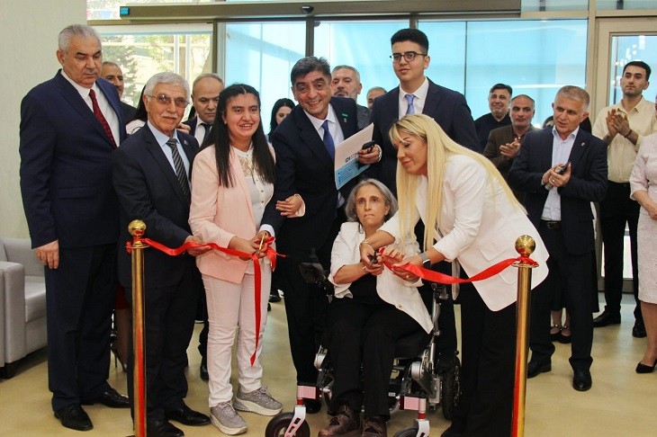 Azerbaycanda yeni xestexana acildi: “Etalon Hospital"da yeni mualice usullari tetbiq edilecek