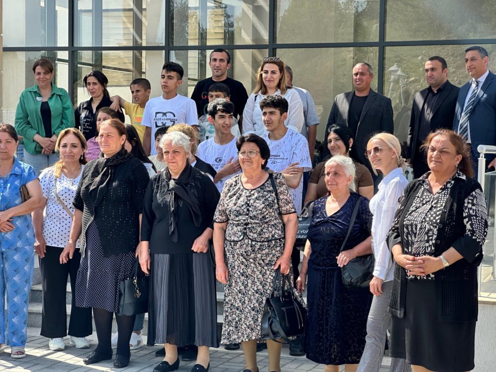 Koc karvani Lacin rayonunun Beylik kendine catib (FOTO)