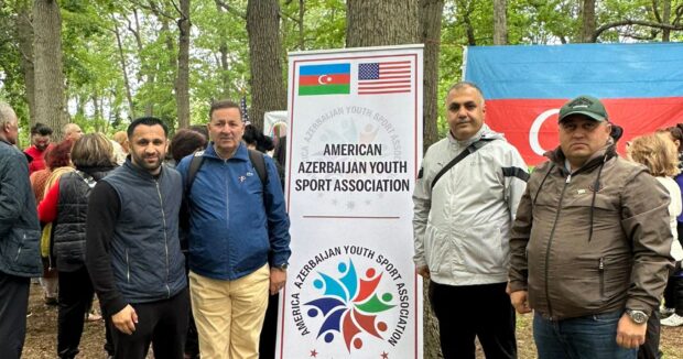 ABS-da mohtesem Cumhuriyyet bayrami: Azerbaycanli jurnalistler teltif edildi -FOTO