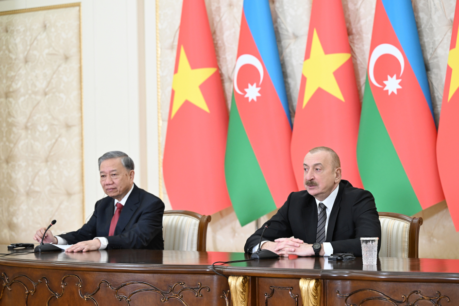 Azerbaycan ve Vyetnam arasindaki strateji terefdasligin ve dostlug