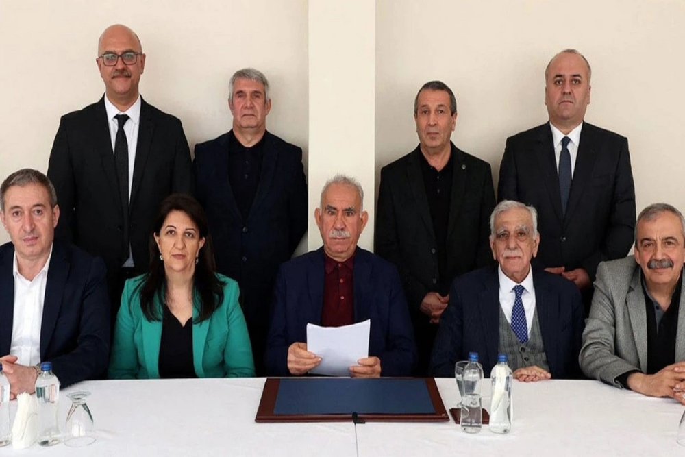 PKK ozunu legv edib