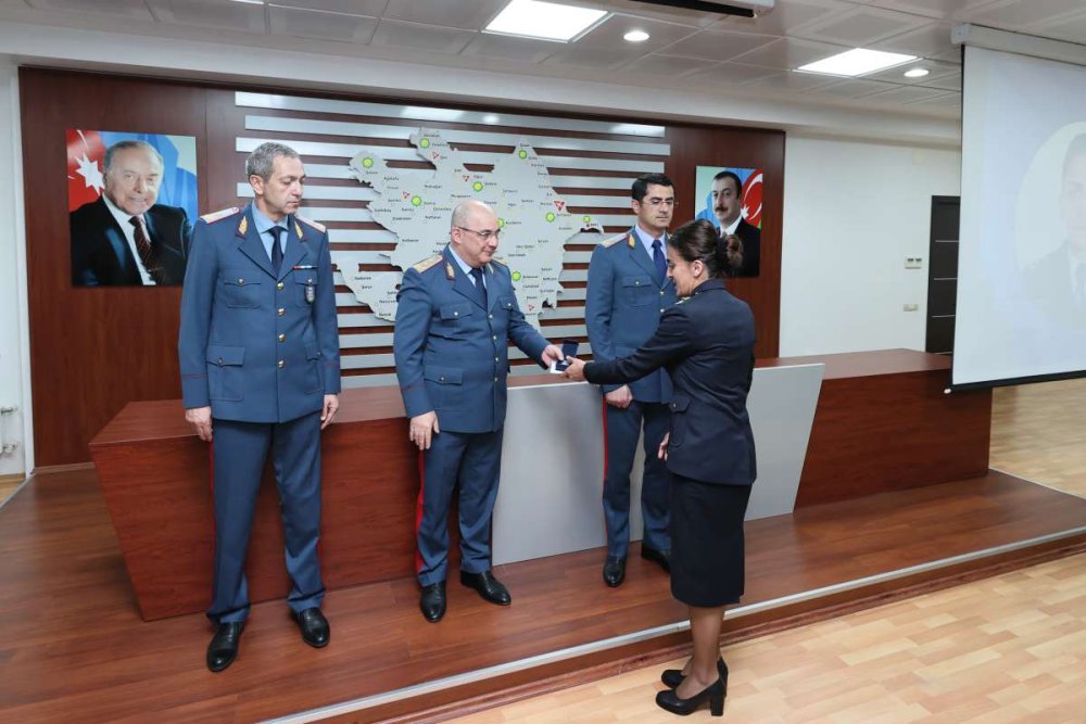 Hava Neqliyyatinda Bas Gomruk Idaresinde gorus kecirilib