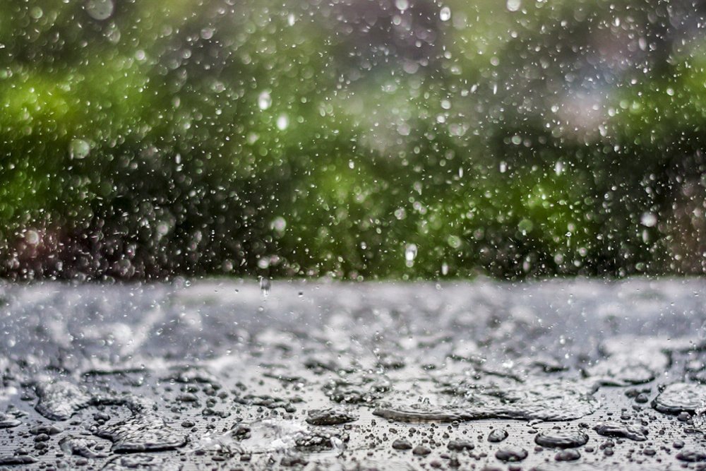 Kulekli ve yagintili hava seraiti davam edir - FAKTIKI HAVA