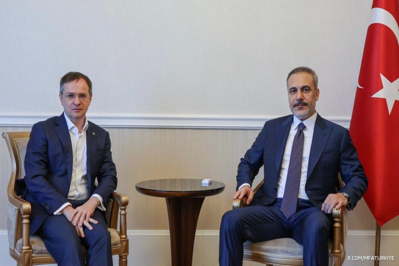 Hakan Fidan Moskvada Putinin komekcisi ile gorusdu