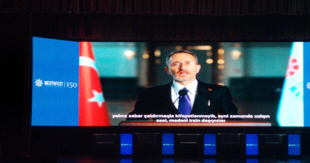 Fexreddin Altun: Azerbaycan metbuati xalqin sesi, medeni irsin dasiyicisi ve fikir azadliginin mudafiecisi olub