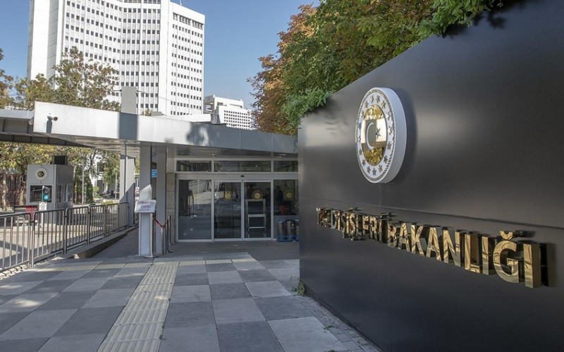 Turkiye XIN: Mulki sexsleri hedef alan bu cur hucumlari pisleyirik
