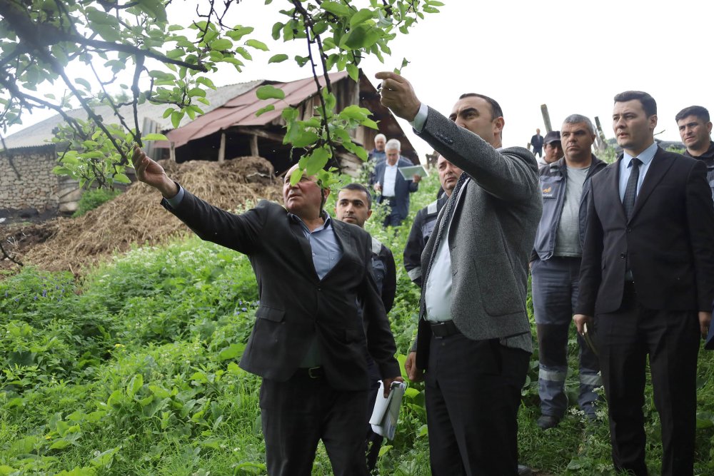 “Daskesen ve Goygol rayonlarinda aqrar inkisafa destek” layihesi cercivesinde monitorinq ve icmalarla gorusler kecirilir