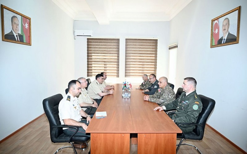 Azerbaycan ve Gurcustan herbi tibb mutexessisleri arasinda gorus kecirilib
