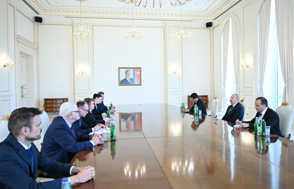 Prezident Ilham Eliyev Bolqaristan Milli Assambleyasinin sedrini qebul edib
