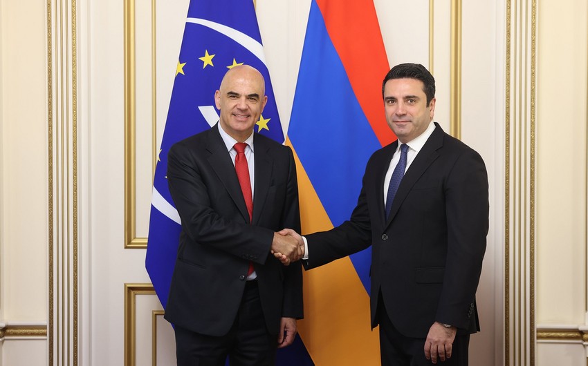 Avropa Surasinin Bas katibi Ermenistan Parlamentinin sedri ile Baki-Irevan sulh prosesini muzakire edib