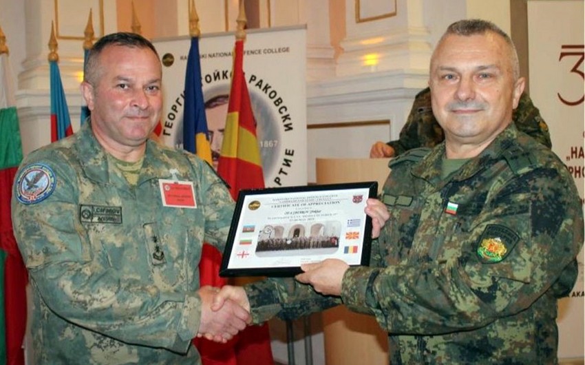 Azerbaycan Ordusunun numayendeleri Bolqaristanda telimde istirak edib