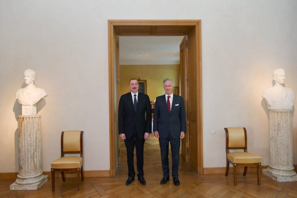 Prezident Ilham Eliyev Belcika Kralini tebrik edib
