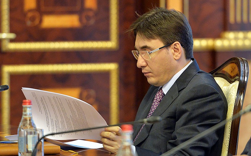 Ermenistanin bas nazirinin kecmis muavini ve aile uzvleri bas prokurorluga devet olunub