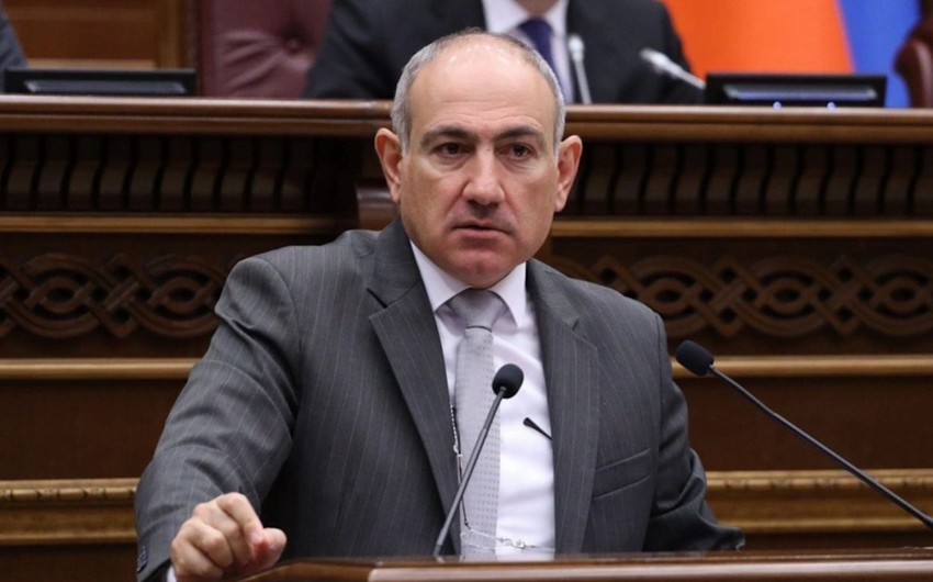Pasinyan: II Qaregin arxiyepiskoplarin herbi cevrilis planlarini destekleyir