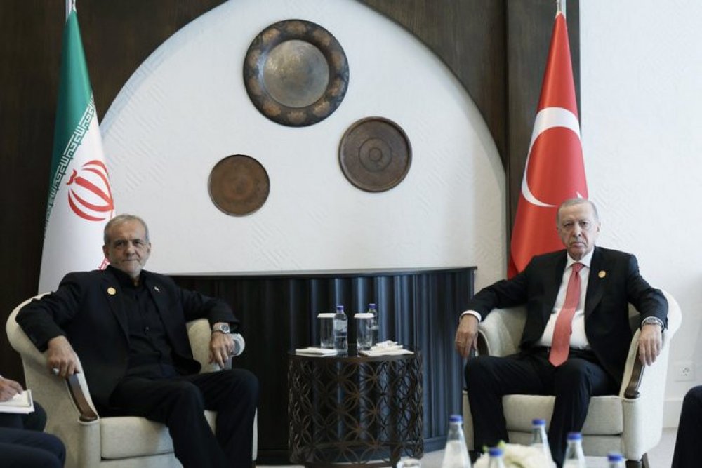Erdogan ve Pezeskian Xankendide gorusub