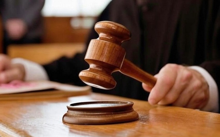 Konstitusiya Mehkemesine dord yeni hakim teyin olunub