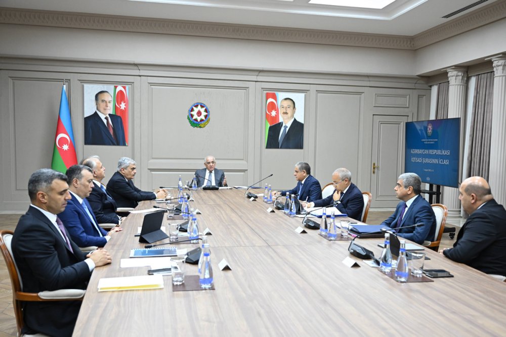 Iqtisadi Surada 2026-ci il dovlet budcesi ve Vergi Mecellesine deyisiklikler muzakire olunub