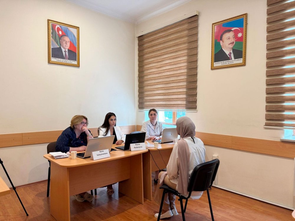 Baki uzre terbiyeci-muellimlerin ise qebulu musabiqesinin musahibe merhelesi kecirilib