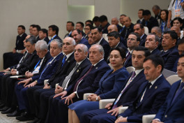 Eli Esedov Merkezi Asiya olkeleri dovlet bascilarinin mesveret gorusune hazirliq iclasinda istirak edib
