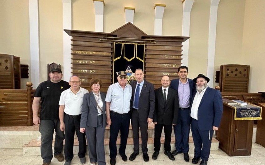 Israil sefiri Azerbaycanin yehudi icmalarinin numayendeleri ile gorusler kecirib