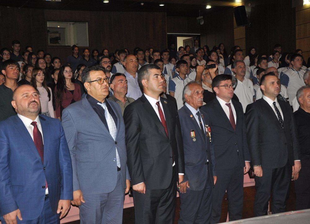 Qardas olkede sehidlerin xatiresine hesr edilmis tedbir kecirilib