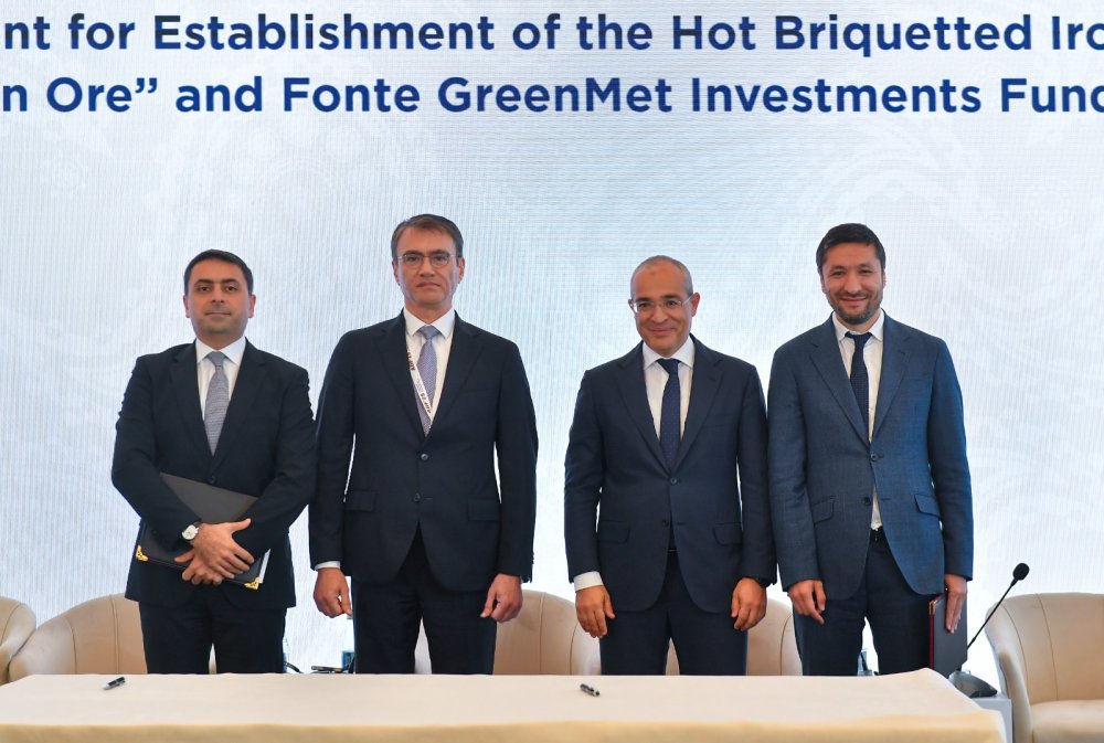“AIIF 2025” cercivesinde sazis imzalandi: Azerbaycan ve Qazaxistan sirketleri demir istehsali uzre emekdasliq edecek
