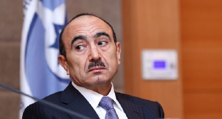 Azerbaycandaki Kreml KOLGESI – Eli Hesenov Moskvadan gelen milyonlari nece XERCLEYIB?