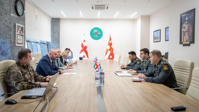 Azerbaycanla Gurcustan herbcileri kibertehlukesizliliyi muzakire etdiler