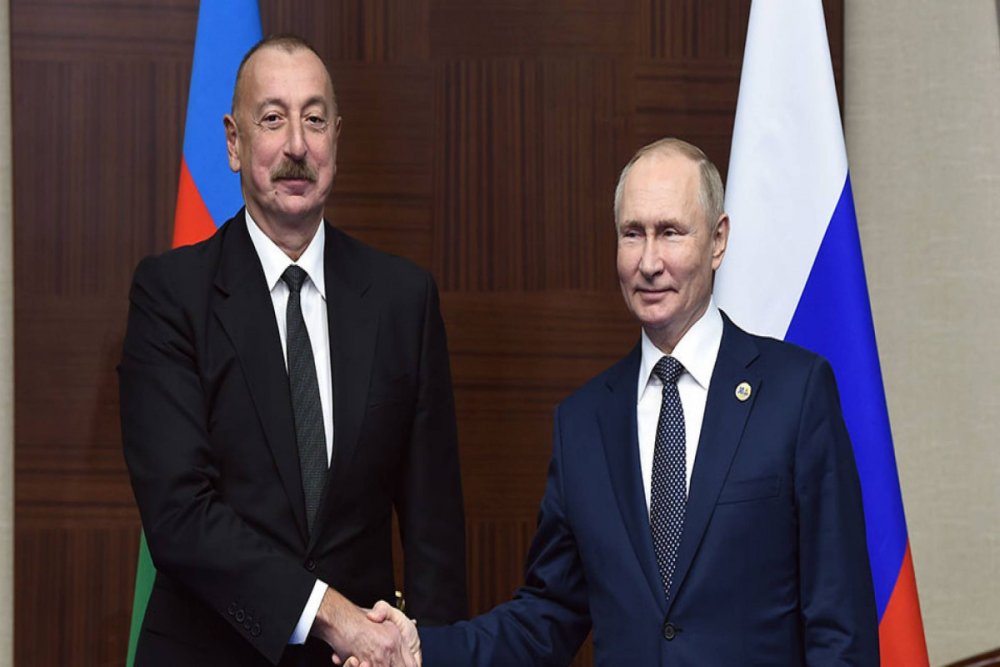 Prezident Ilham Eliyev Putine zeng edib