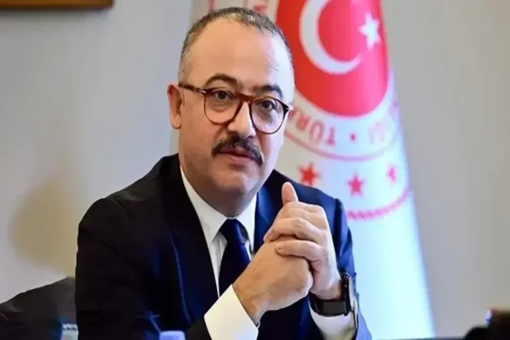 Hakan Fidanin muavini Suriyaya sefir teyin edilib