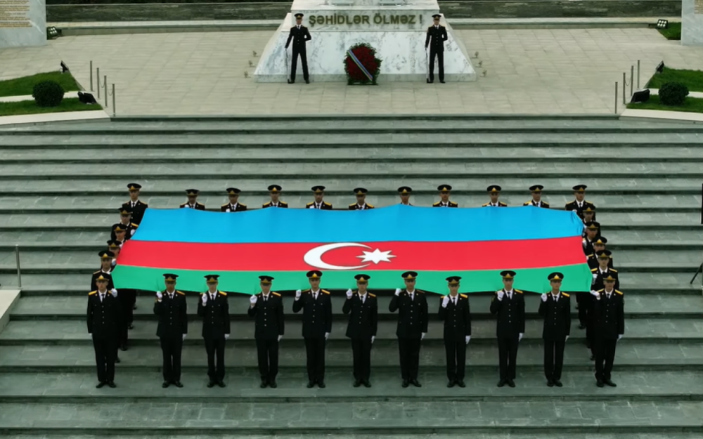 Polis Akademiyasi kursantlarindan “Zefer tentenesi” - VIDEO