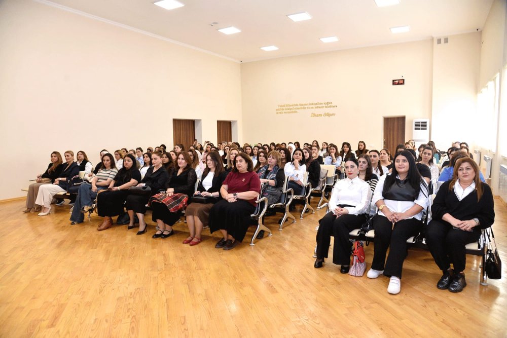 Terbiyeci-muellimler ucun telimler kecirilib