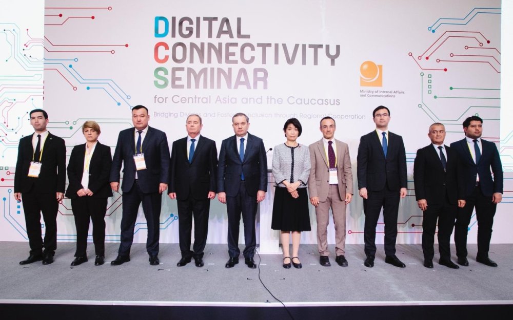 Bakida “Qafqaz ucun reqemsal baglanti” movzusunda seminar kecirilib - FOTOLAR