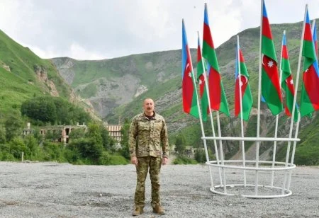 Qelebenin, qehremanligin ve strateji zeferin tecessumu