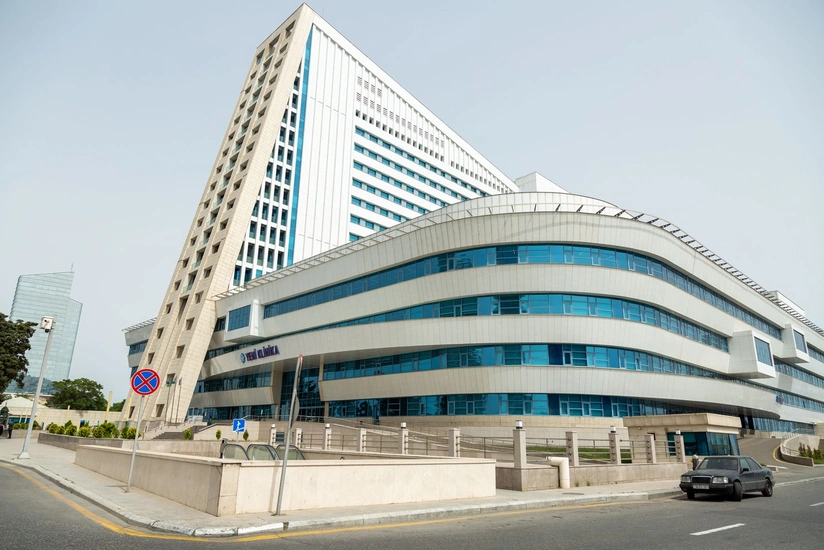 Yeni Klinikada Sumuk Iliyi Transplantasiyasi Merkezi fealiyyete baslayib