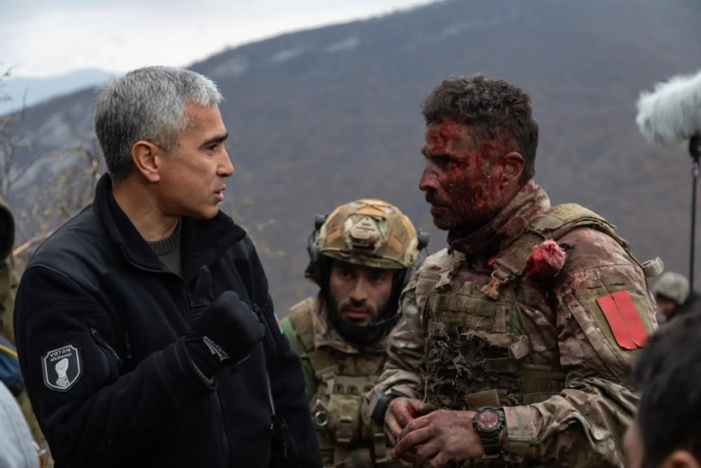 Veten muharibesinden behs eden "44" filminin cekilisleri basa catib - FOTO