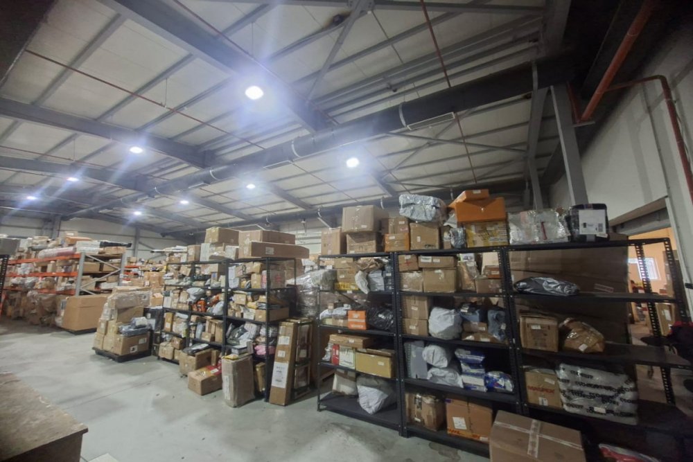 Poct baglamalarindan budceye ayliq yarim milyon manatdan cox vesait daxil olur