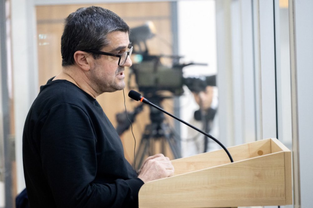 Prokuror: Arayik Harutyunyanin cinayetlerde istiraki subutlarla tesdiqlenib - MEHKEME