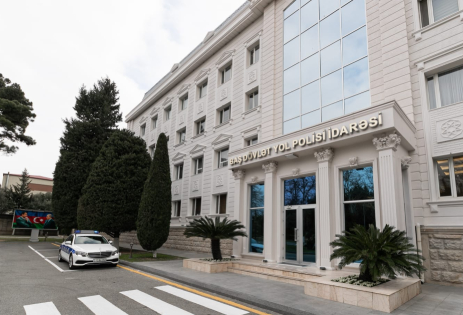 Narkotik vasitenin tesiri altinda olan surucu ve sernisinler saxlaniliblar