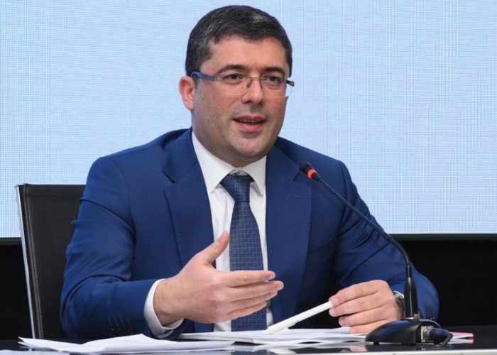 "Media savadliliginin artirilmasi meqsedile ardicil tedbirler kecirilir"&nbsp;- Ehmed Ismayilov
