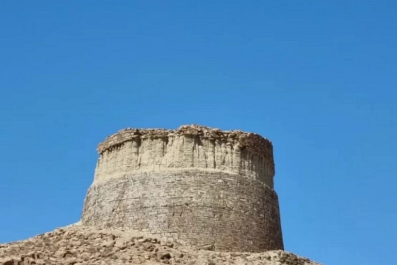 Xaraba Gilan turbelerinin Islam sivilizasiyasina mexsus olmadigi mueyyenlesib